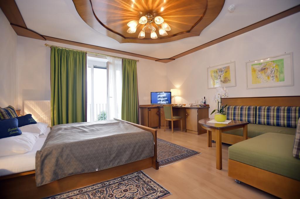 Seehotel Schwan Gmunden Luaran gambar