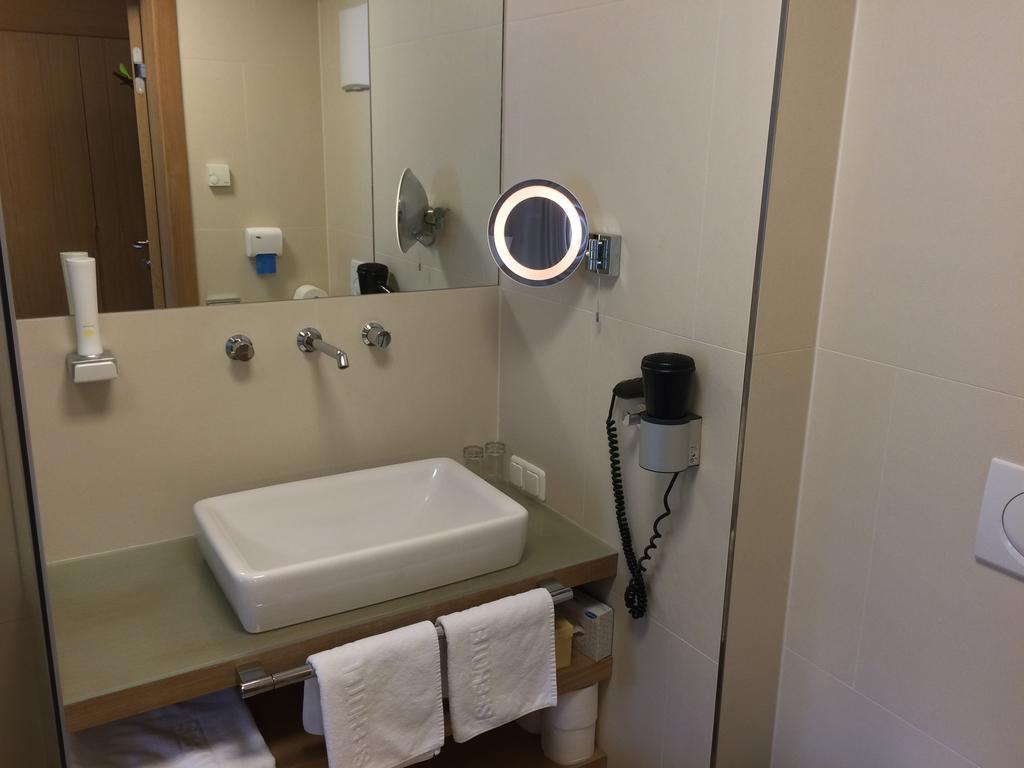 Seehotel Schwan Gmunden Luaran gambar